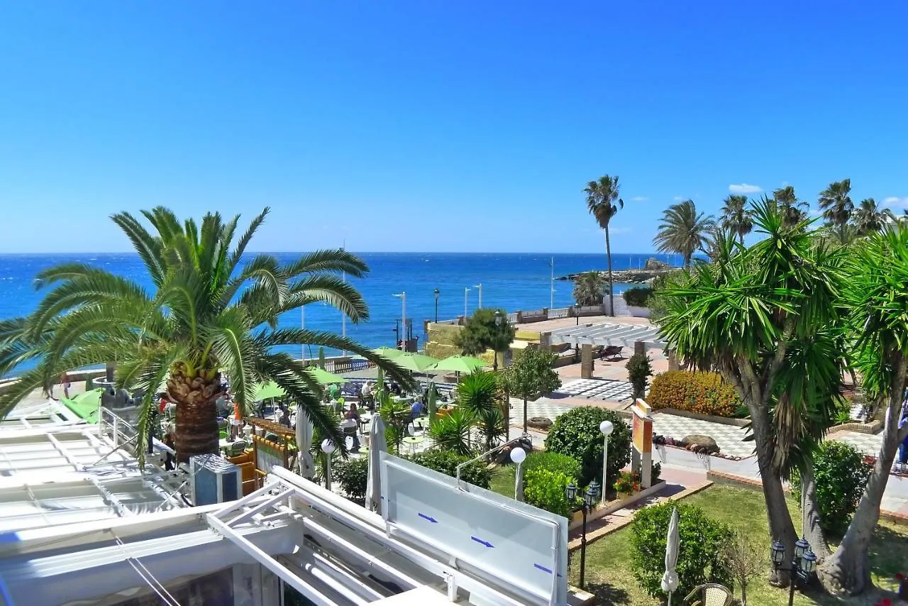 R1320 - Las Fuentes Apartment Nerja Spain